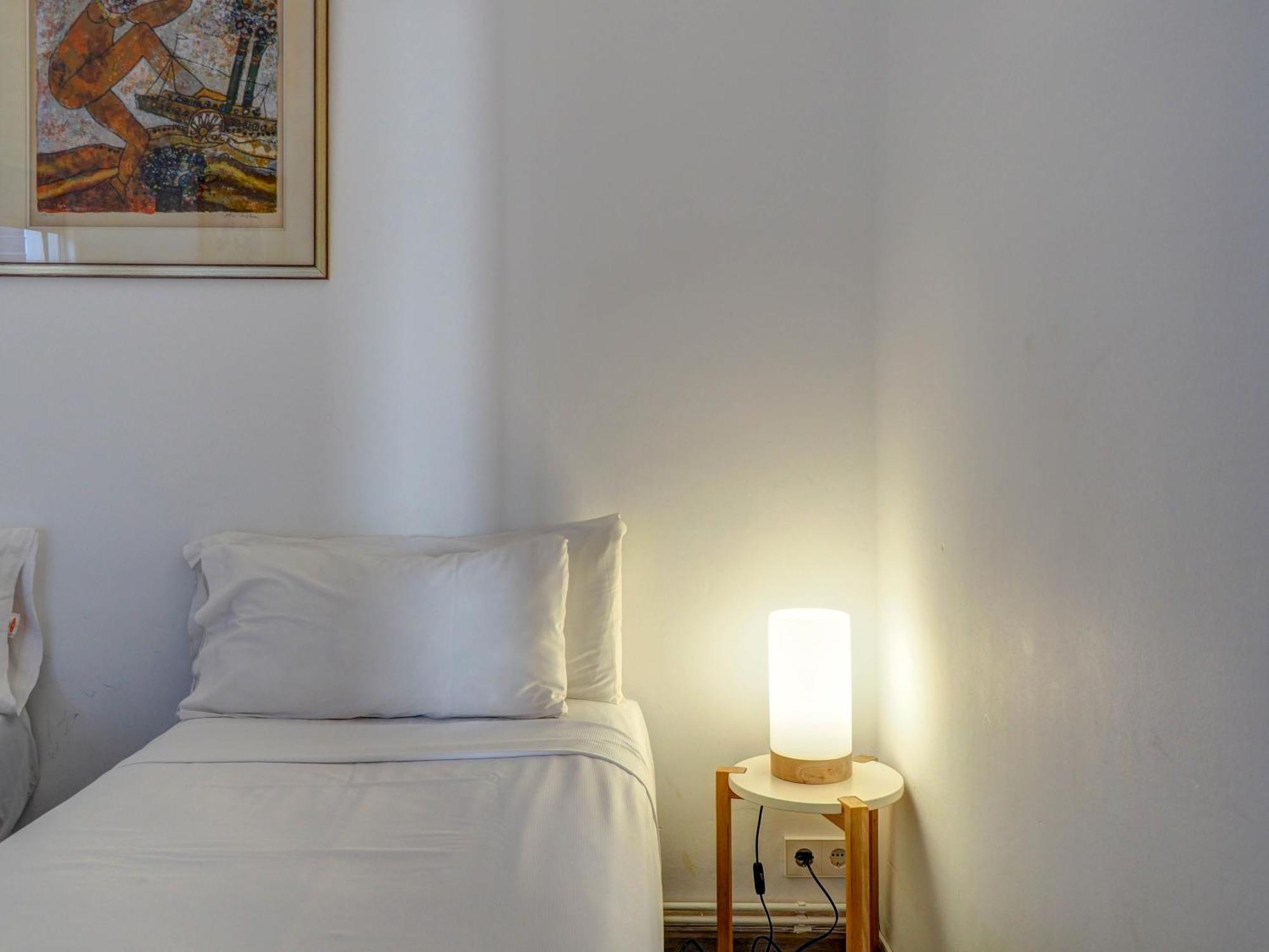 The Lilium Apartment By Hello Homes 锡切斯 外观 照片