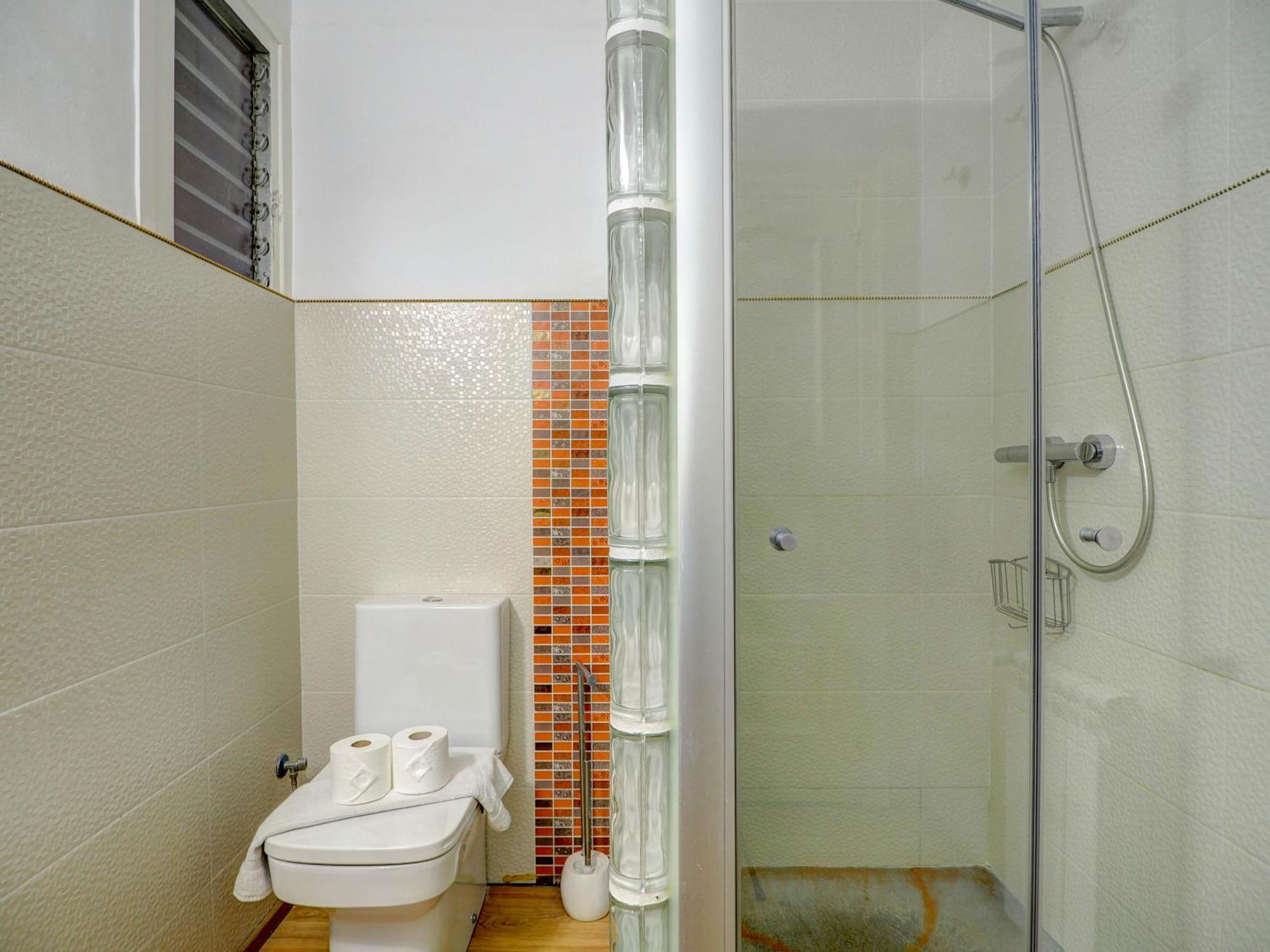 The Lilium Apartment By Hello Homes 锡切斯 外观 照片